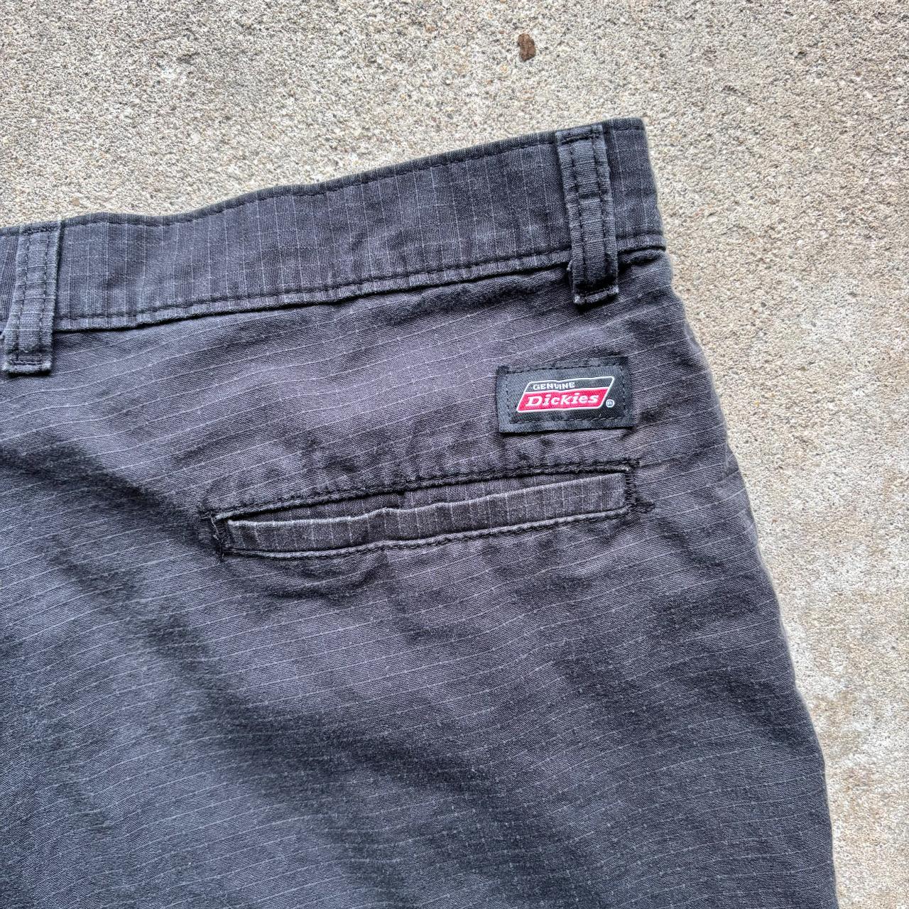 Dickies Faded Grey Shorts w/ Ribbed Texture [36]