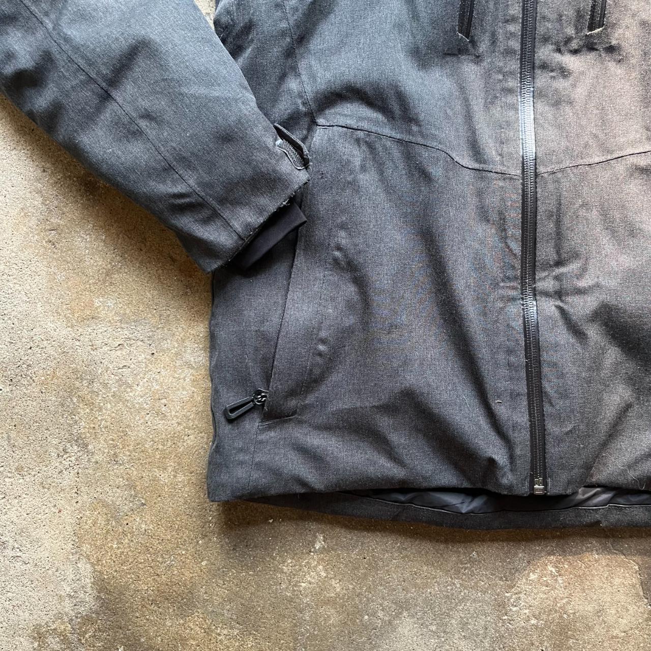 The North Face Men's Navy and Black Jacket